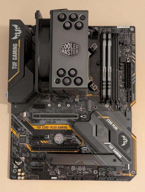 Kit Evolution : ASUS Tuf Z390-Plus Gaming + Intel i5 9600KF + 16Go Ram DDR4 Kingston – Image 2